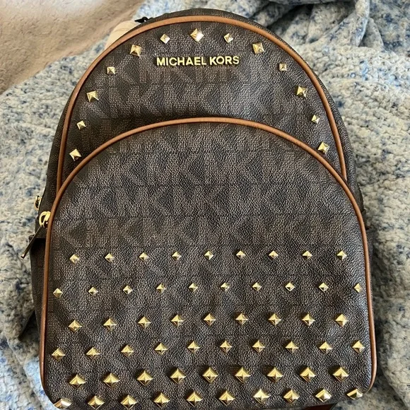 NWT MICHAEL KORS Abbey Medium Studded Backpack Abbey Medium Studded Pebbled Leather Backpack | Michael Kors  main image 3